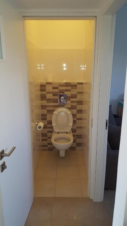 Room Near Sheba Medical Center, And Bar Ilan, And Tlv Airport Qiryat Ono Extérieur photo